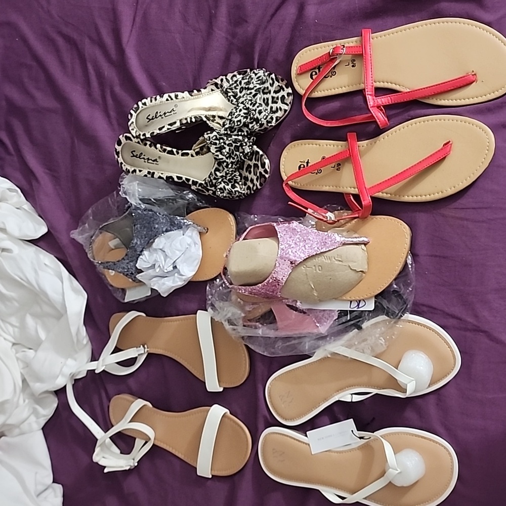 New Size 9 Lot of Sandals